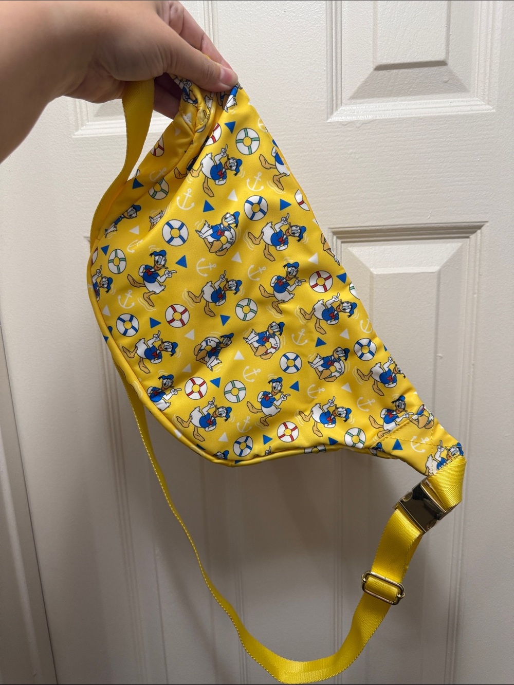 Stoney Clover Lane Donald Duck Print jumbo Fanny Pack - Picture 2 of 3